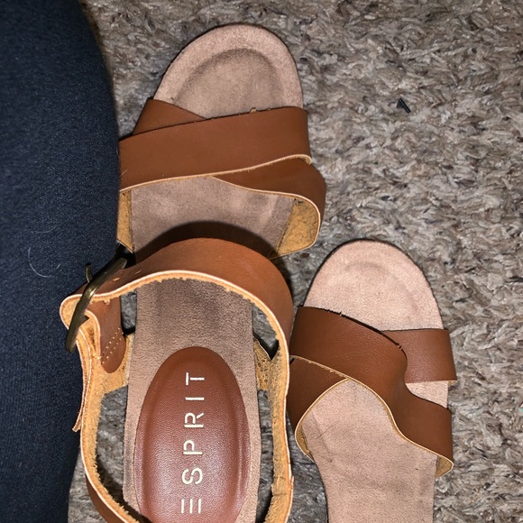 Brown Heel (Wedge) - Picture 4 of 6